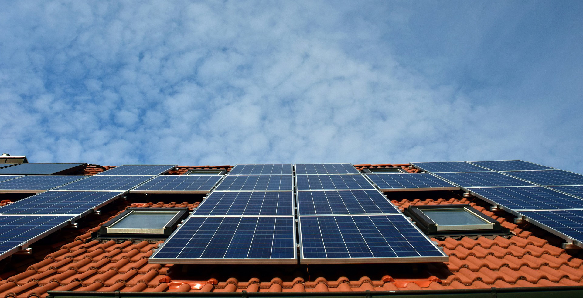 Residential solar installers working on a Central Valley California home for Valley Solar Pros